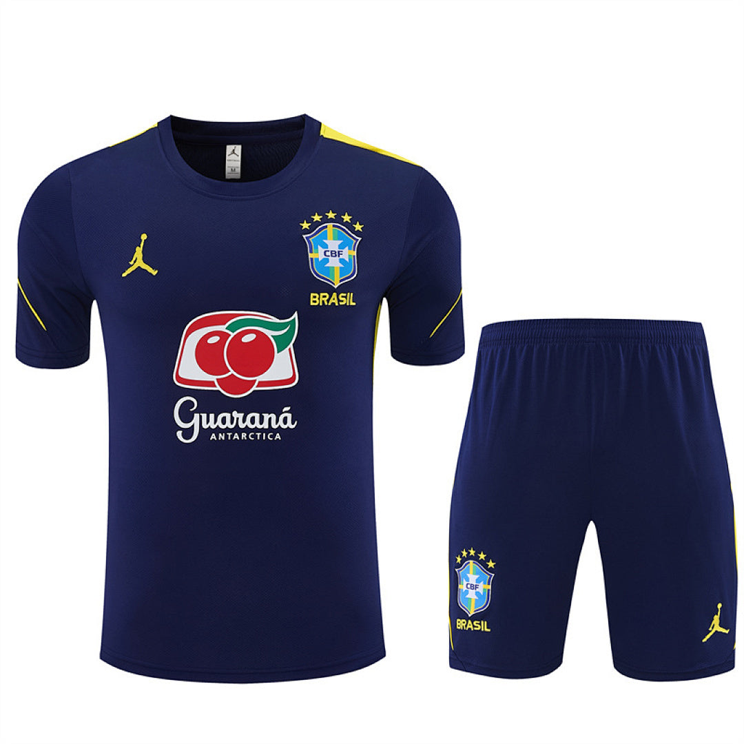 Completino Manica Corta Brasile 26/27 Uomo | Kit Allenamento - CalcioVivo