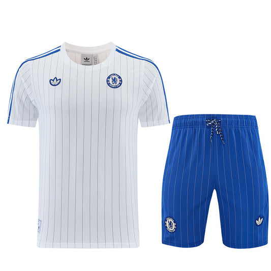 Completino Manica Corta Chelsea Icons 25/26 Uomo | Kit Allenamento - CalcioVivo