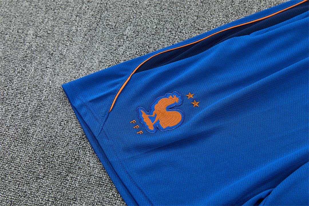 Completino Manica Corta Francia 26/27 Uomo | Kit Allenamento - CalcioVivo