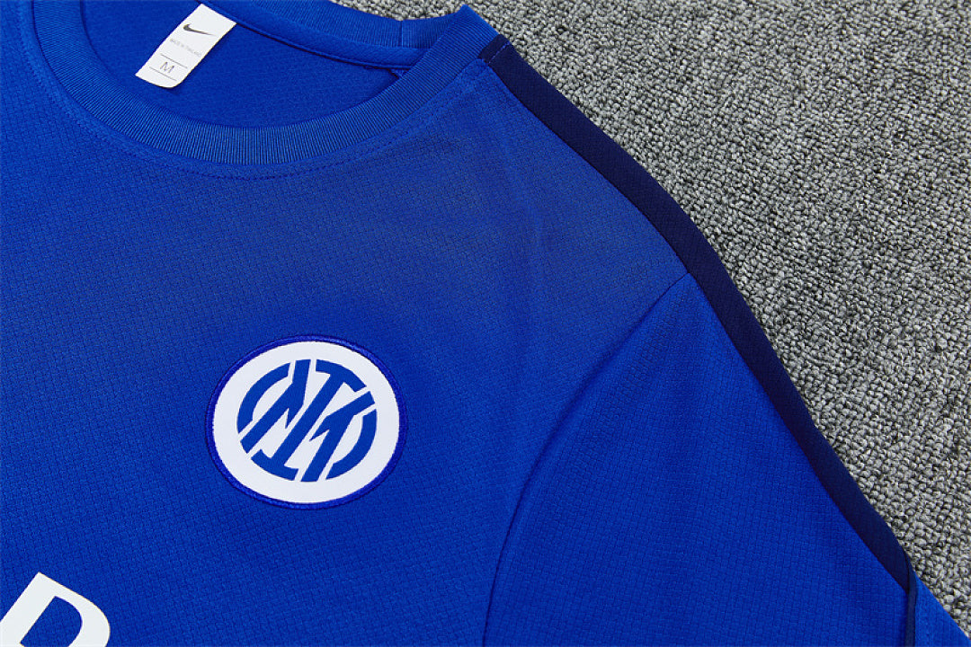 Completino Manica Corta Inter Milan 26/27 Uomo | Kit Allenamento - CalcioVivo