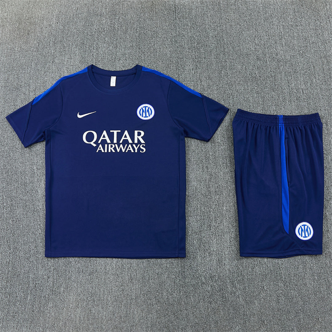 Completino Manica Corta Inter Milan 26/27 Uomo | Kit Allenamento - CalcioVivo