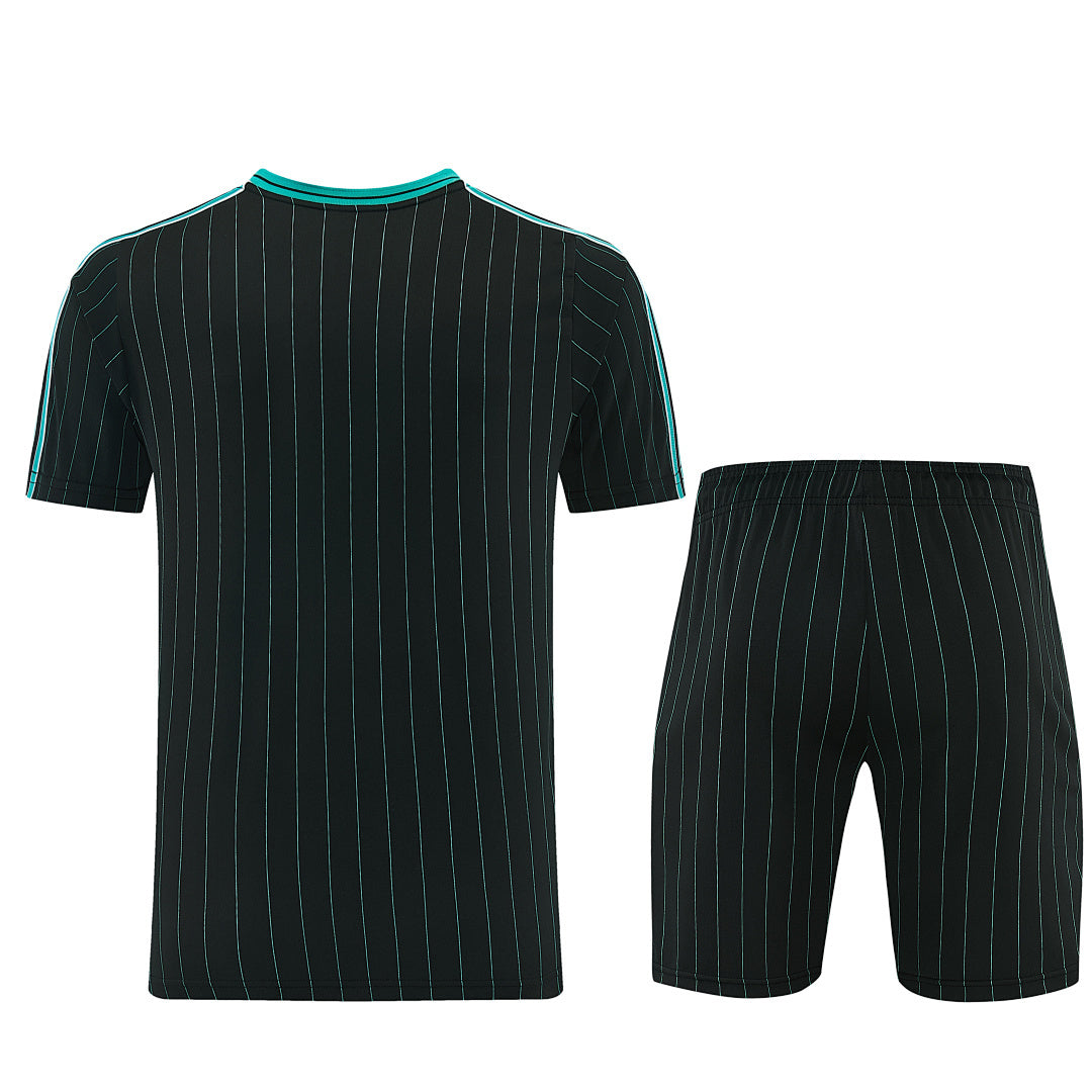 Completino Manica Corta Liverpool 25/26 Uomo | Kit Allenamento - CalcioVivo