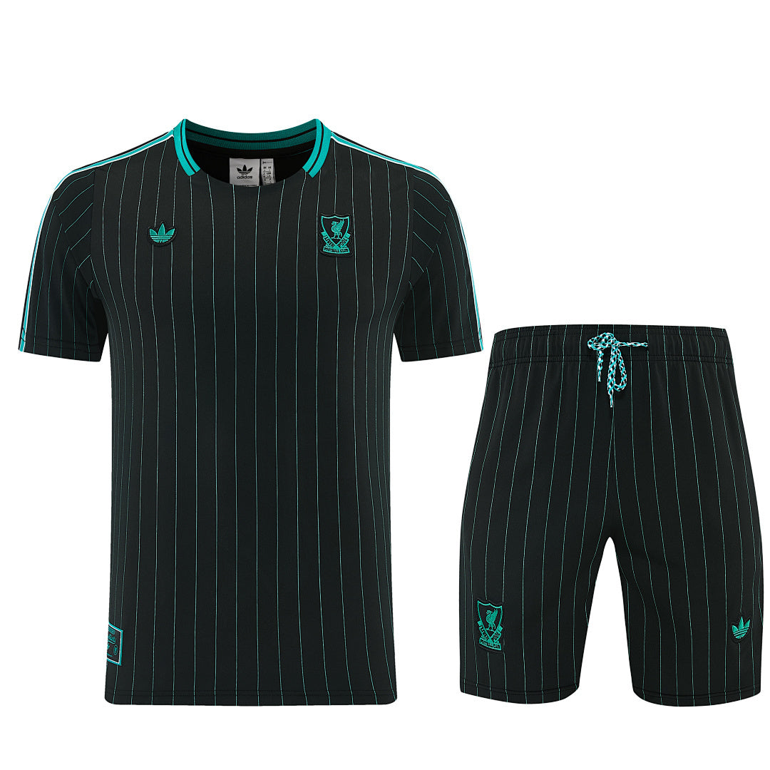 Completino Manica Corta Liverpool 25/26 Uomo | Kit Allenamento - CalcioVivo