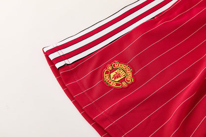 Completino Manica Corta Manchester United Icons 25/26 Uomo | Kit Allenamento - CalcioVivo