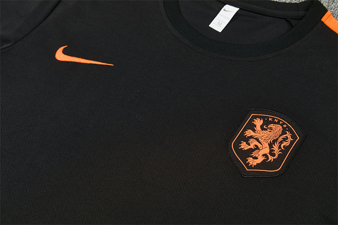 Completino Manica Corta Olanda 2026 Uomo | Kit Allenamento - CalcioVivo