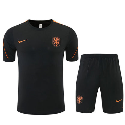 Completino Manica Corta Olanda 2026 Uomo | Kit Allenamento - CalcioVivo