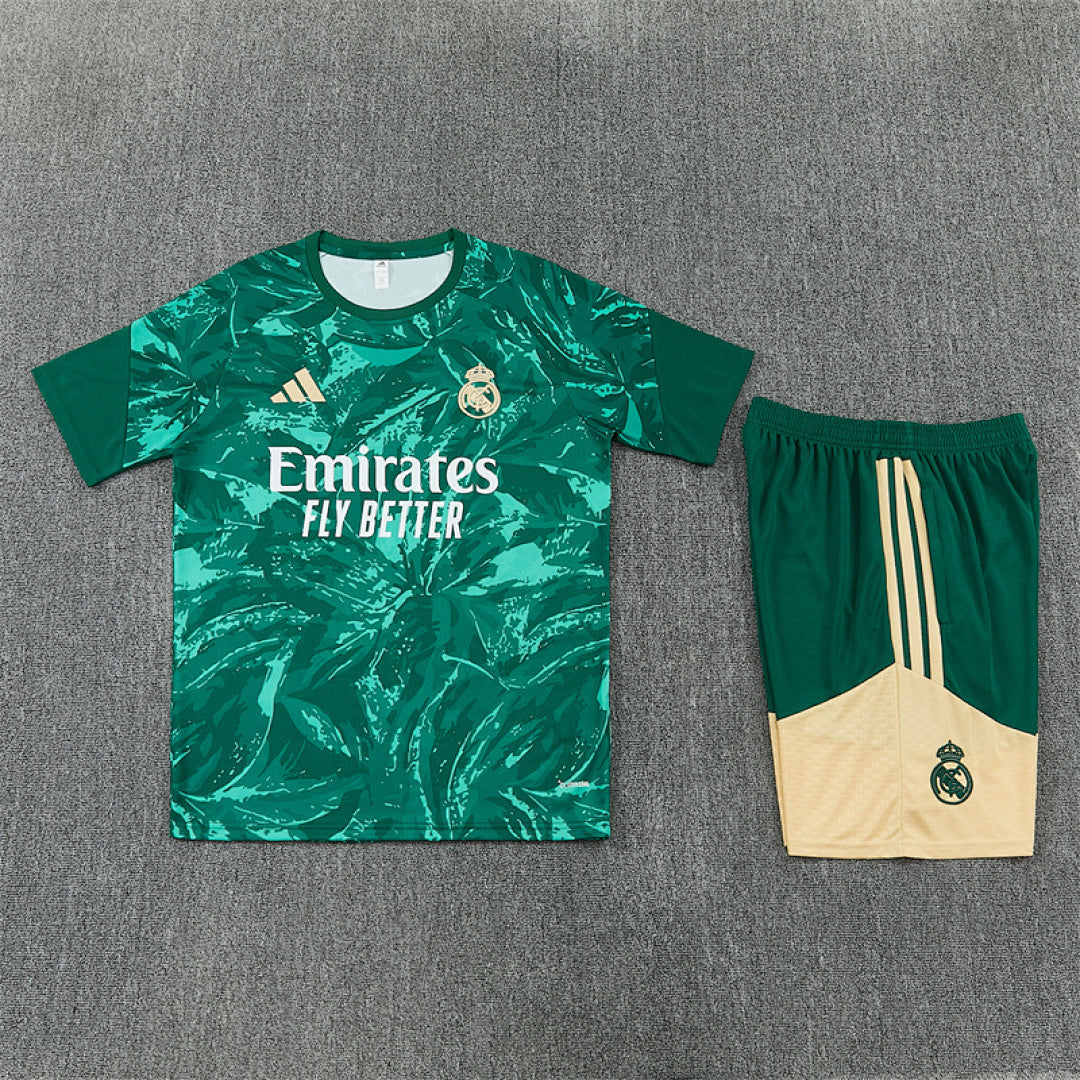 Completino Manica Corta Real Madrid 26/27 Uomo | Kit Allenamento - CalcioVivo