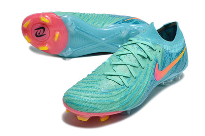 Nike Phantom GX II FG Cleats