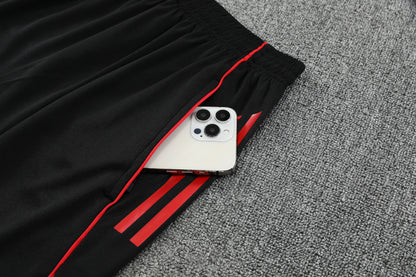 Kit Tank Top + Shorts Manchester United Training White 25/26