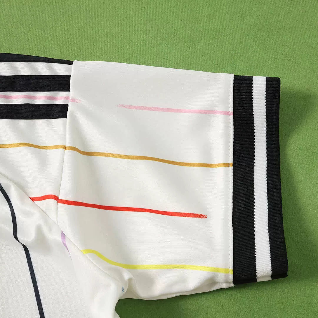Kit Bambino Giappone Away 2026 | Kit da Calcio - CalcioVivo