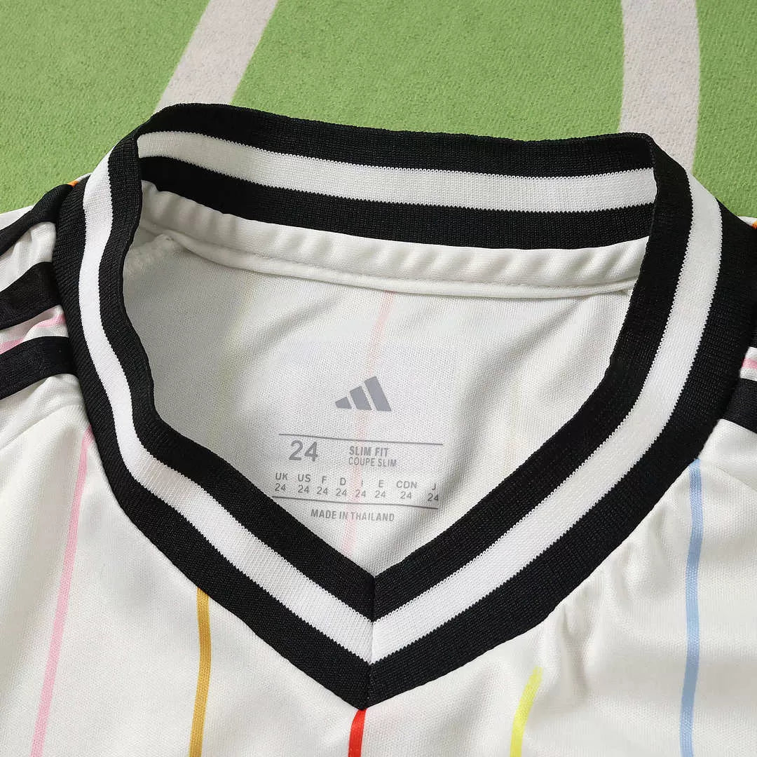Kit Bambino Giappone Away 2026 | Kit da Calcio - CalcioVivo
