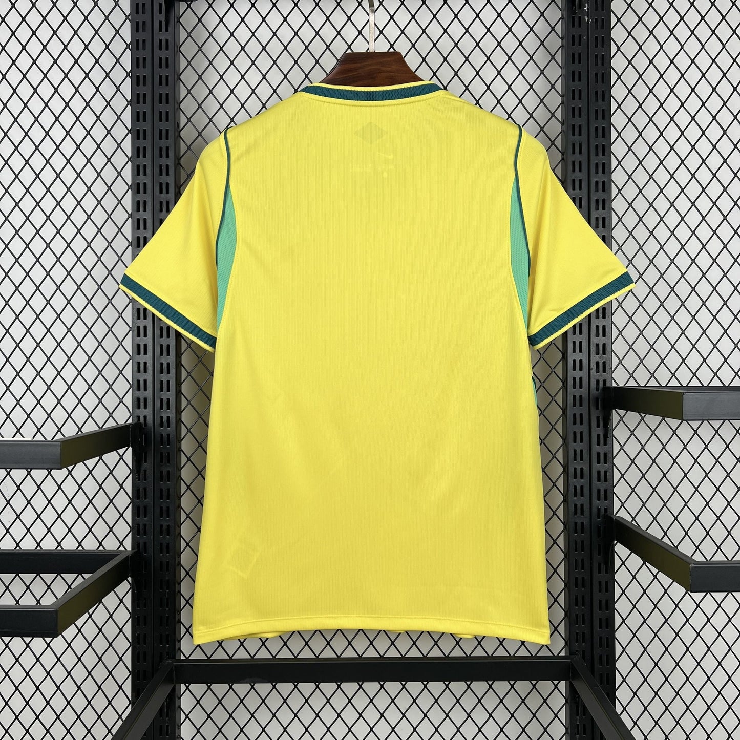 Maglia Brasile Home 2026 Uomo | Maglia da Calcio - CalcioVivo
