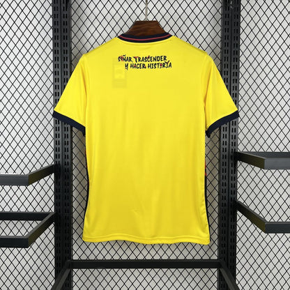 Maglia Ecuador Home 2026 Uomo | Maglia da Calcio - CalcioVivo