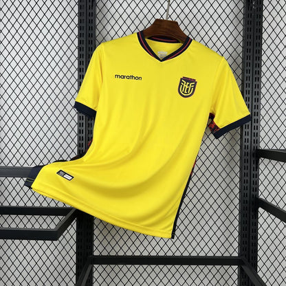 Maglia Ecuador Home 2026 Uomo | Maglia da Calcio - CalcioVivo