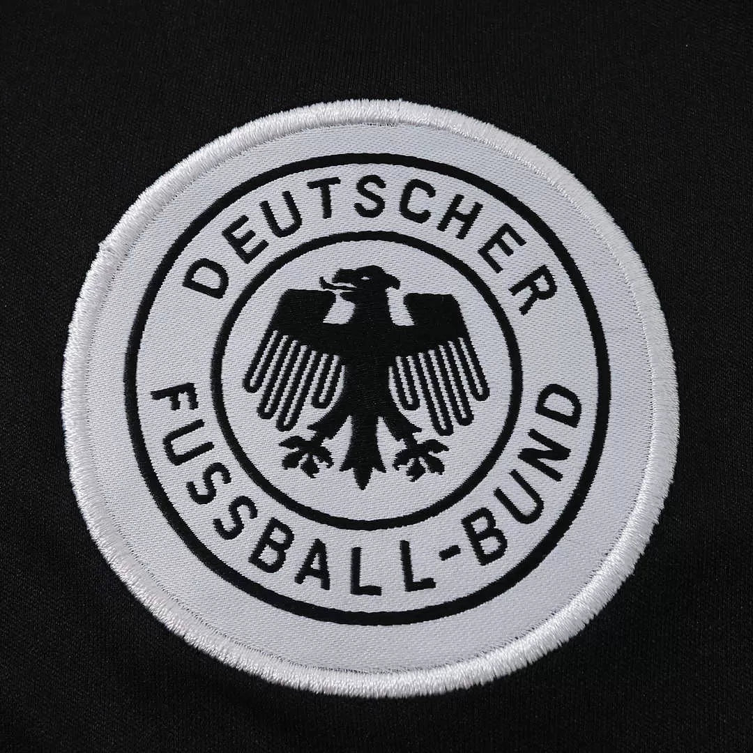 Maglia Germania Training 2026 Uomo Nera | Maglia da Calcio - CalcioVivo