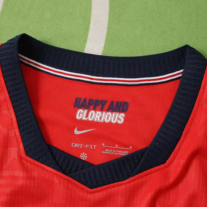 Maglia Inghilterra Away 2026 Uomo Rossa | Maglia da Calcio - CalcioVivo