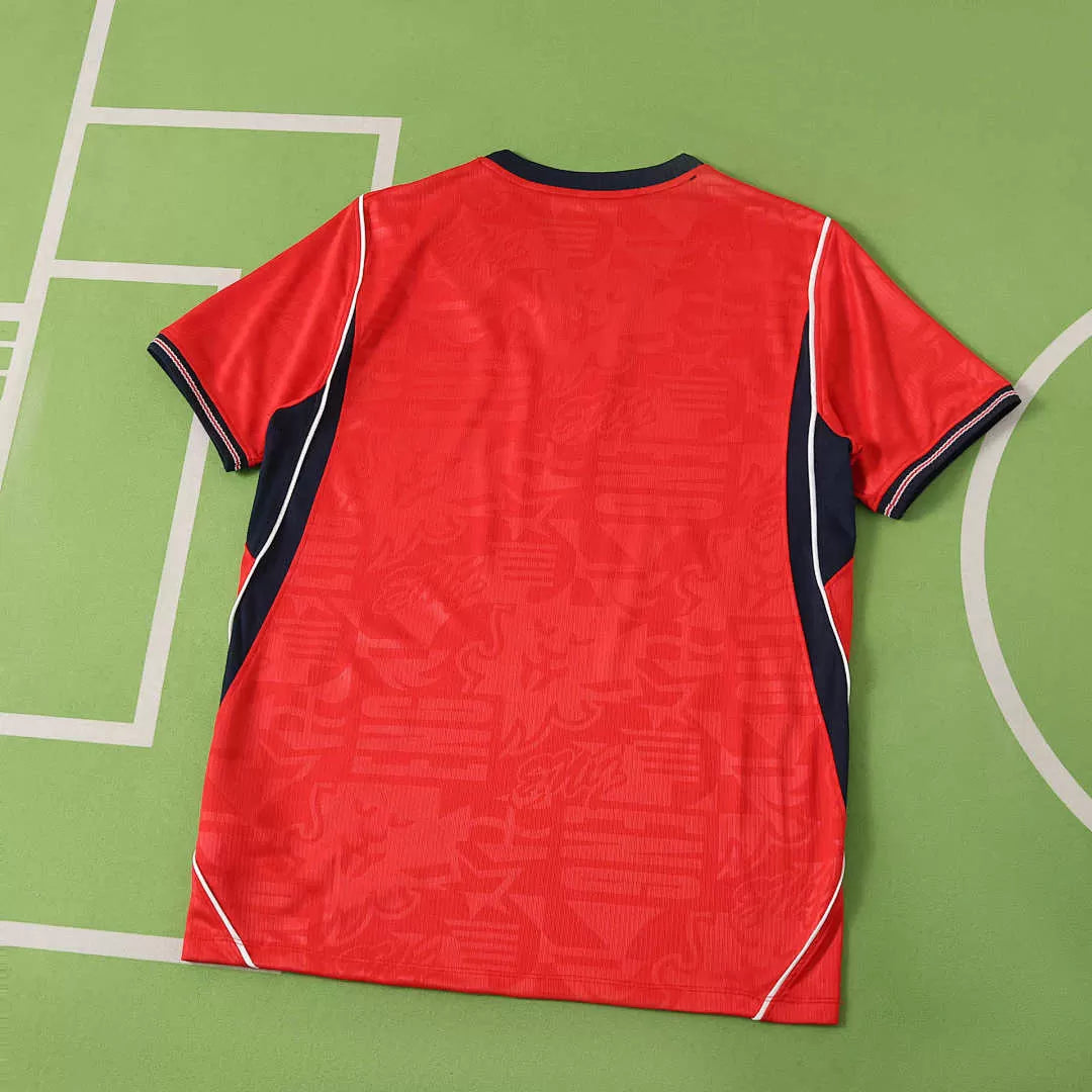 Maglia Inghilterra Away 2026 Uomo Rossa | Maglia da Calcio - CalcioVivo