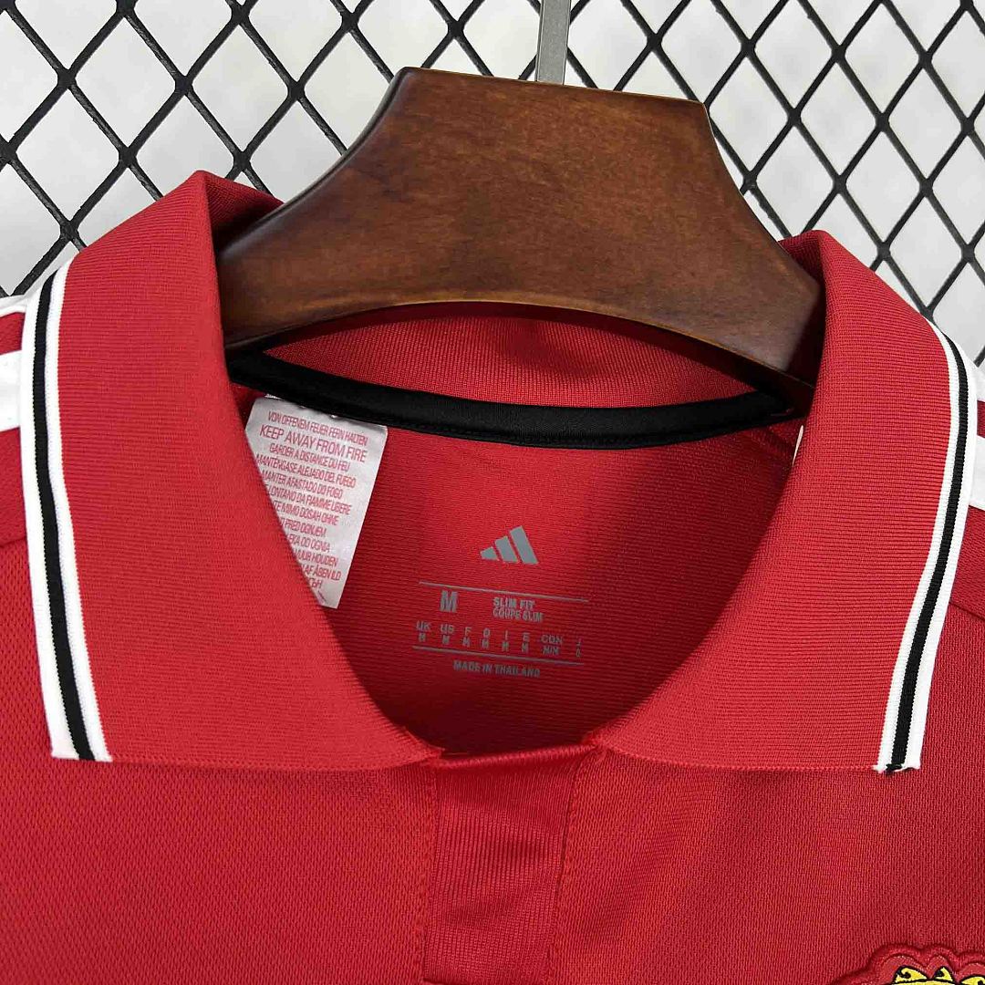 Maglia Manchester United Home 26/27 Uomo Rossa | Maglia da Calcio - CalcioVivo