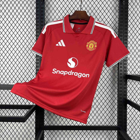 Maglia Manchester United Home 26/27 Uomo Rossa | Maglia da Calcio - CalcioVivo