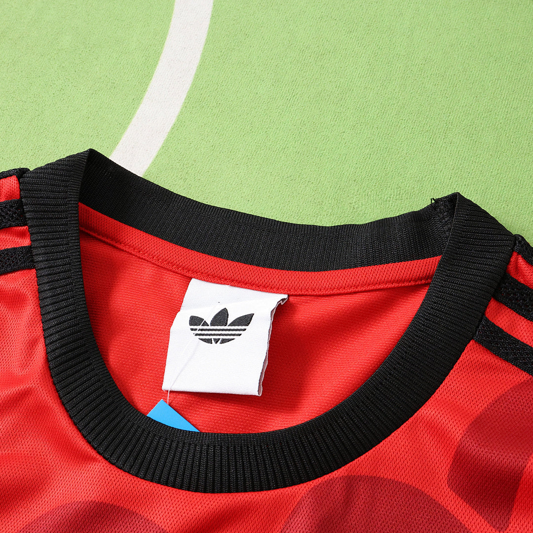 Maglia Manchester United Pre-Match CNY 25/26 Uomo Manica Lunga | Maglia da Calcio - CalcioVivo