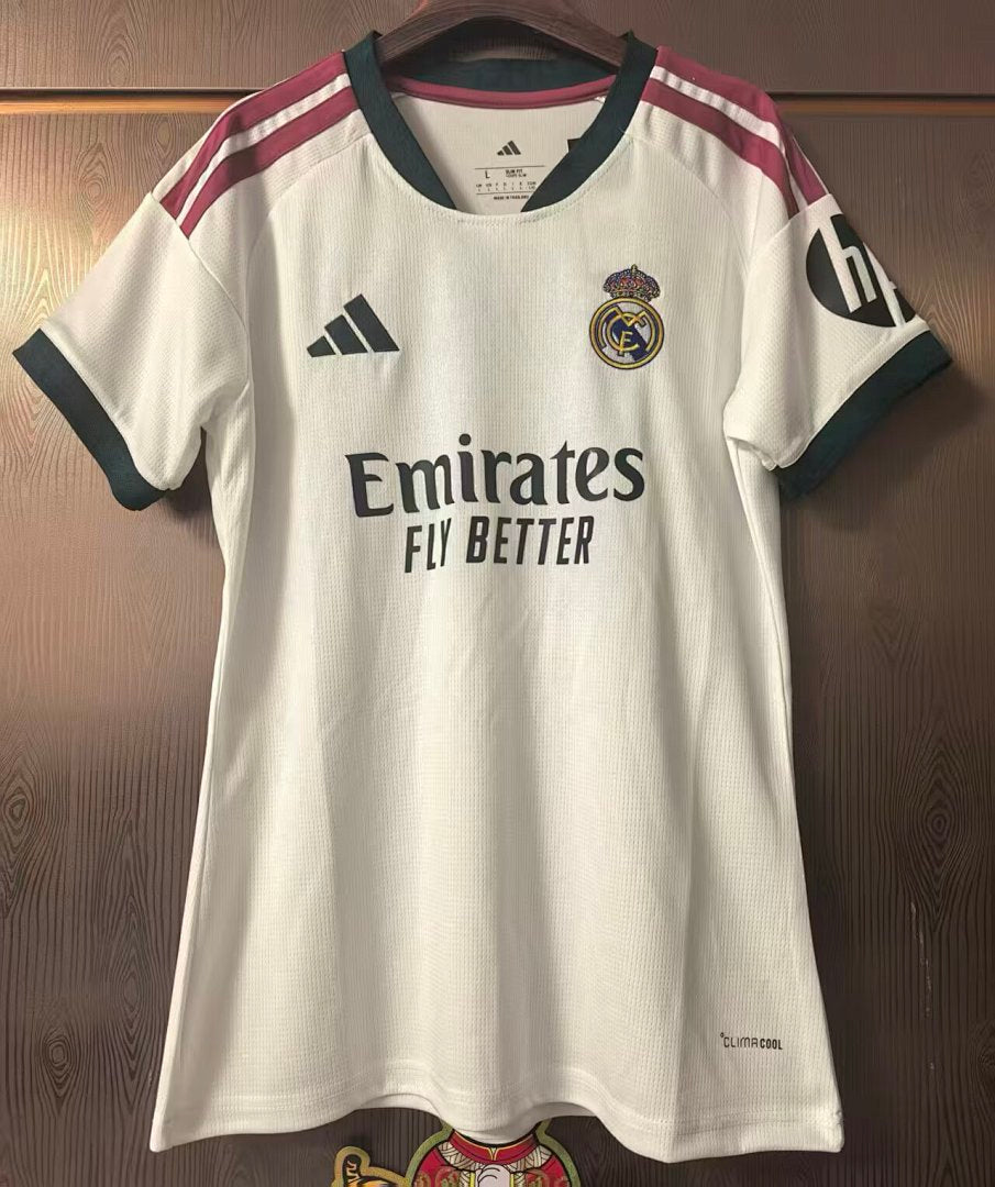 Maglia Real Madrid Home 26/27 Donna | Maglia da Calcio - CalcioVivo