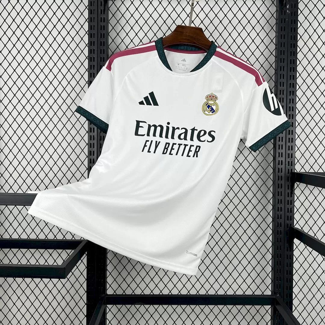 Maglia Real Madrid Home 26/27 Uomo Bianca | Maglia da Calcio - CalcioVivo