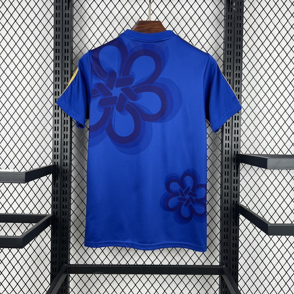 Maglia Real Madrid Pre-Match CNY 25/26 Uomo | Maglia da Calcio - CalcioVivo