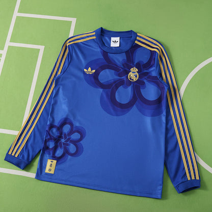 Maglia Real Madrid Pre-Match CNY 25/26 Uomo Manica Lunga | Maglia da Calcio - CalcioVivo