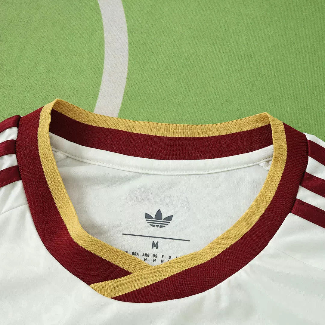 Maglia Spagna Away 2026 Manica Lunga Uomo | Maglia da Calcio - CalcioVivo