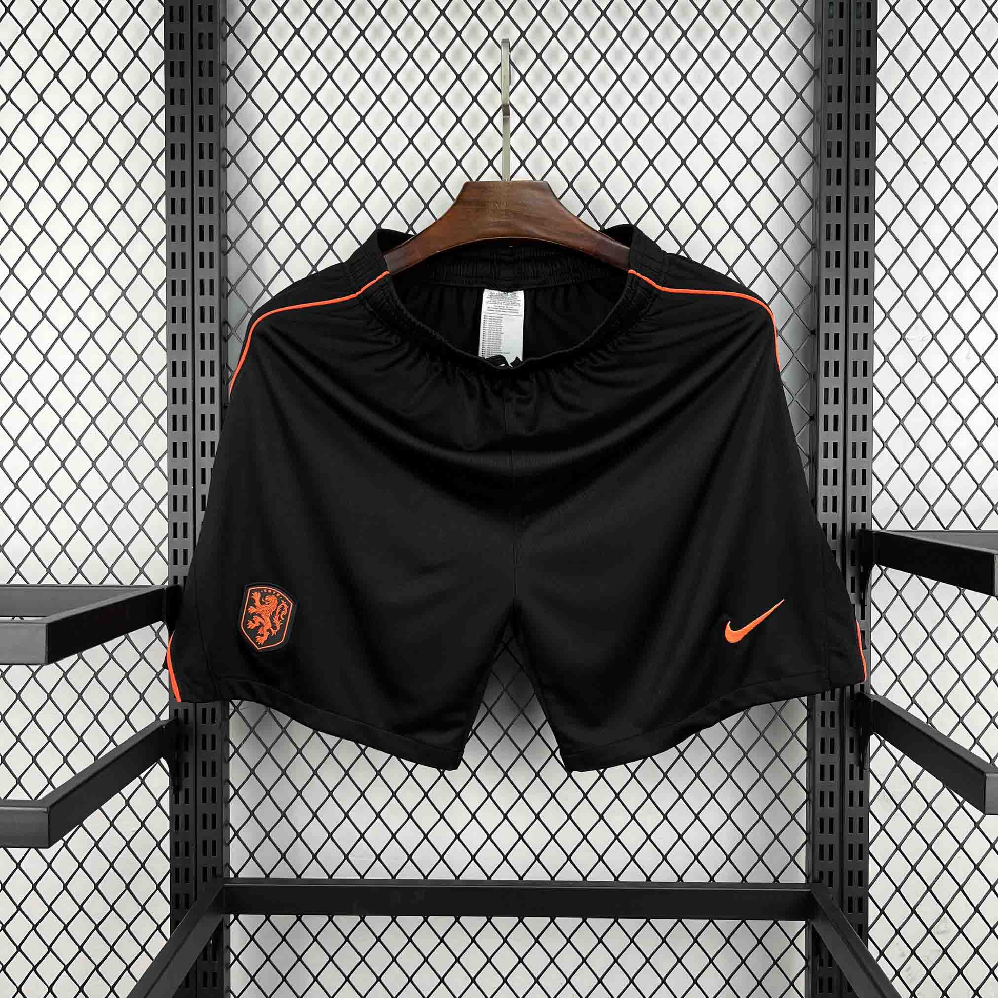 Pantaloncini Olanda Home 2026 Uomo | Pantaloncini da Calcio - CalcioVivo