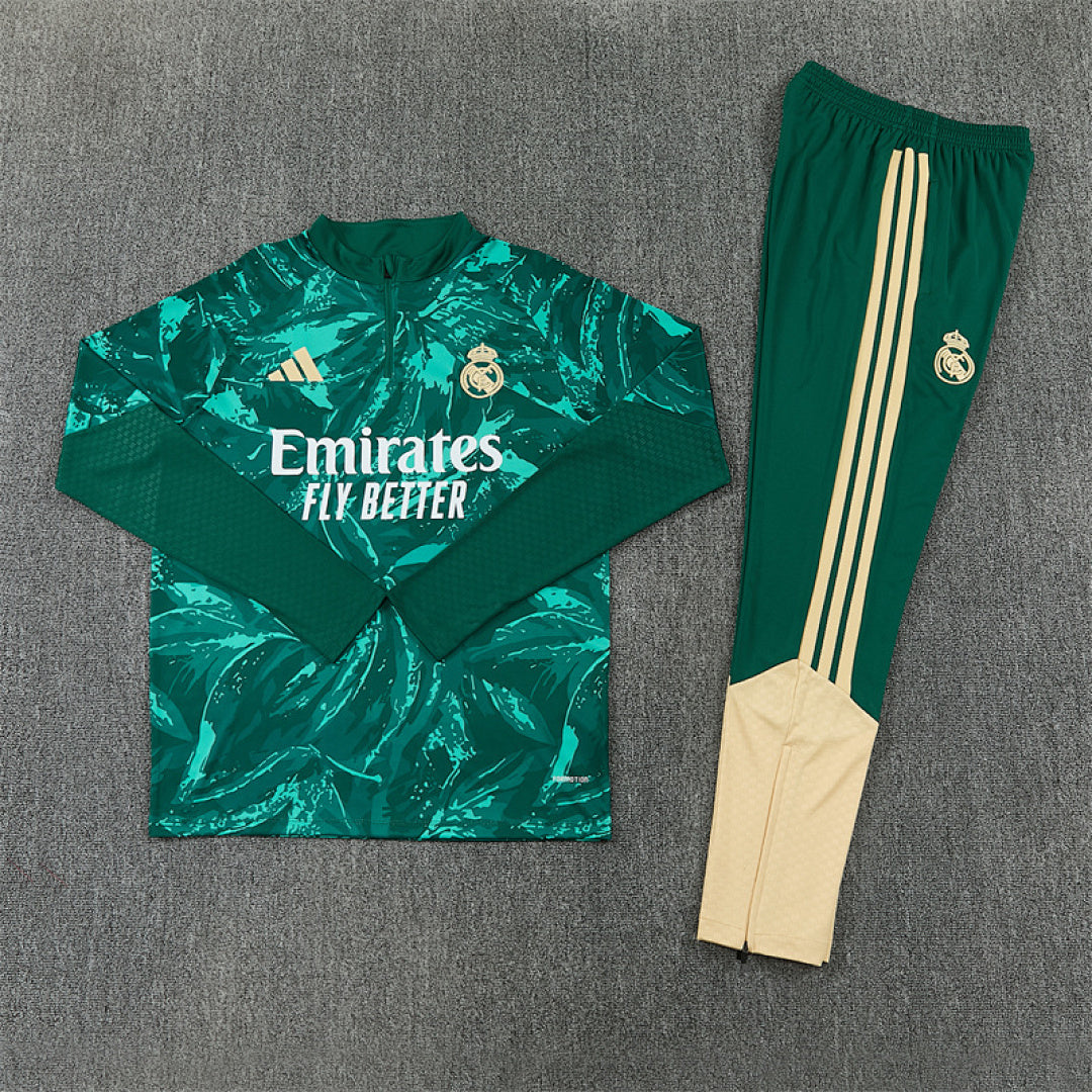 Tuta Real Madrid Verde Half-Zip 26/27 Uomo | Tuta da Calcio - CalcioVivo