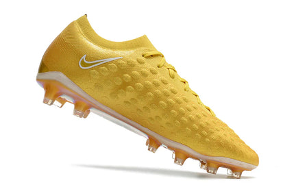 Nike Phantom Ultra Venom FG Cleats