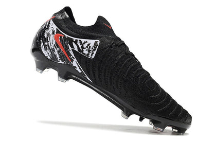 Nike Phantom GX II FG Cleats