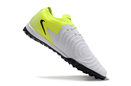 Nike Phantom GX II TF Boots