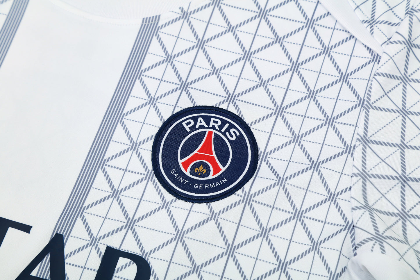 Kit Shirt + Shorts PSG White/Blue 25/26