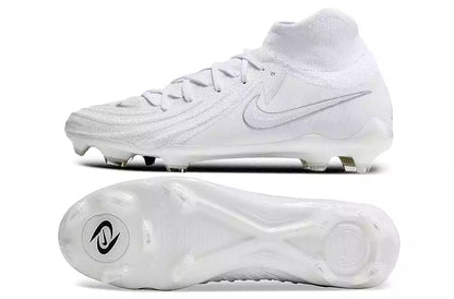 Nike Phantom Luna II FG Cleats