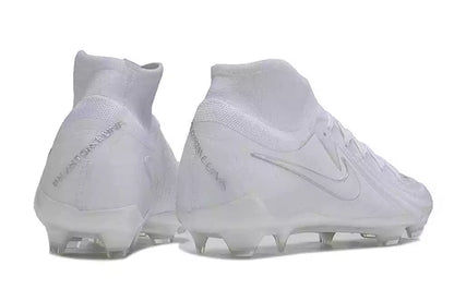 Nike Phantom Luna II FG Cleats