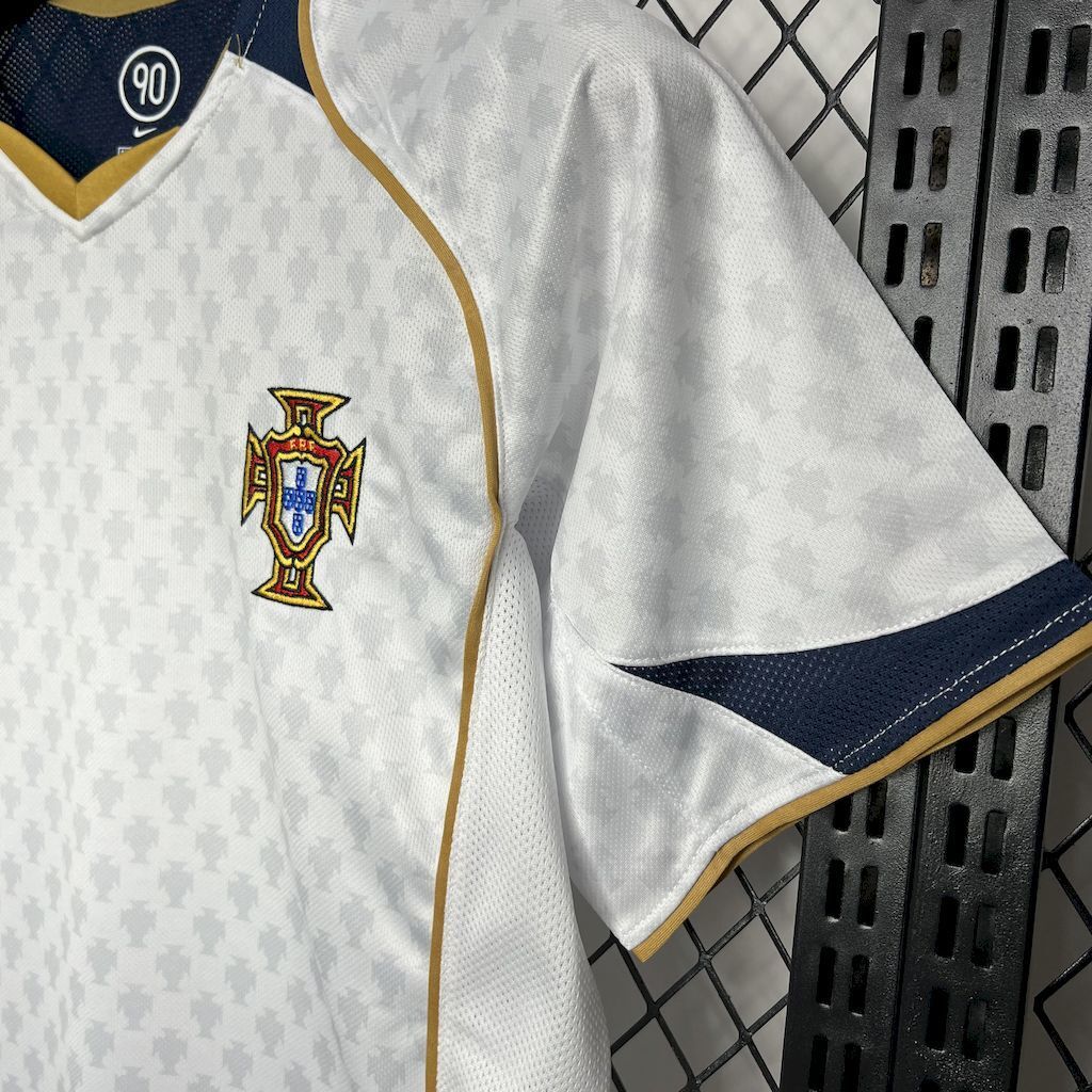 Portugal Away Jersey 2004 Retro - CalcioVivo