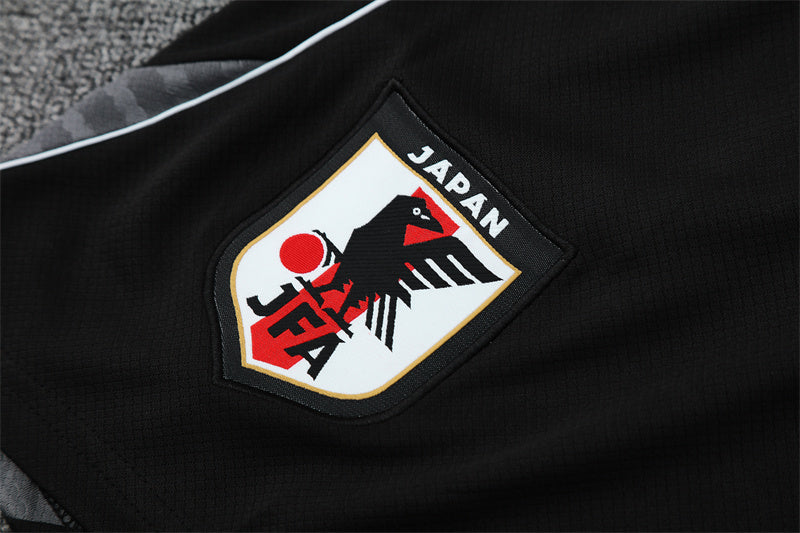 Kit Shirt + Shorts Japan Gray Training 25/26