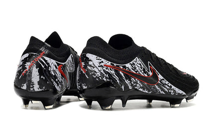 Nike Phantom GX II FG Cleats