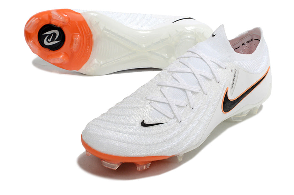 Nike Phantom GX II FG Cleats