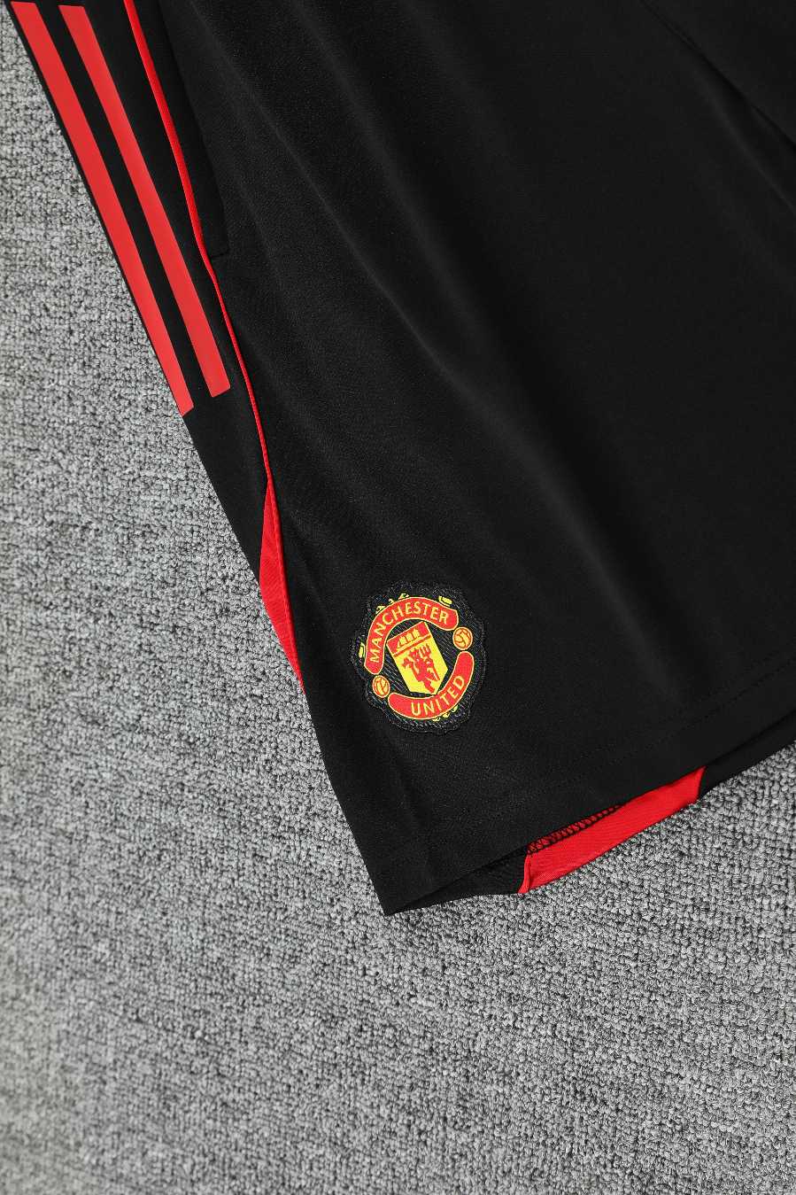 Kit Tank Top + Shorts Manchester United Training Red 25/26