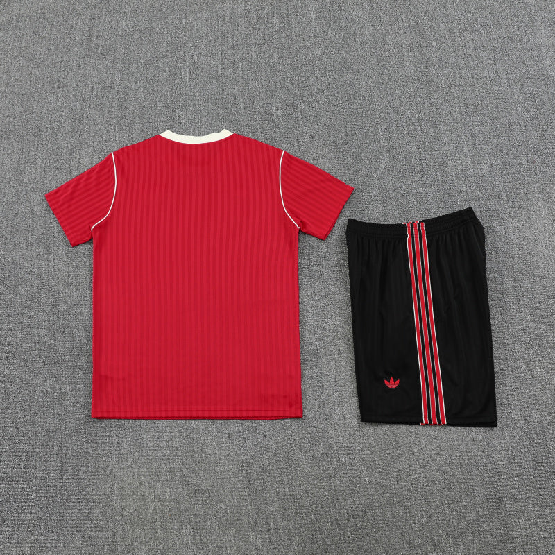 Kit Shirt + Shorts Manchester United Training Red/Black 25/26