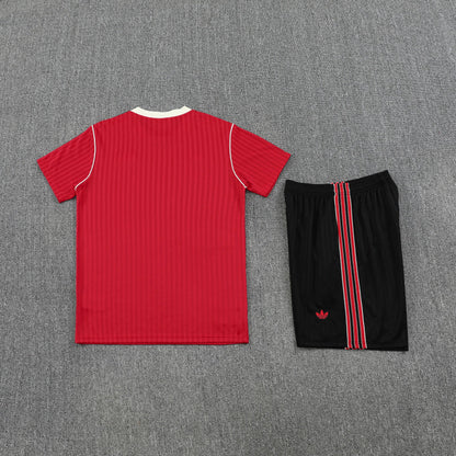 Kit Shirt + Shorts Manchester United Training Red/Black 25/26