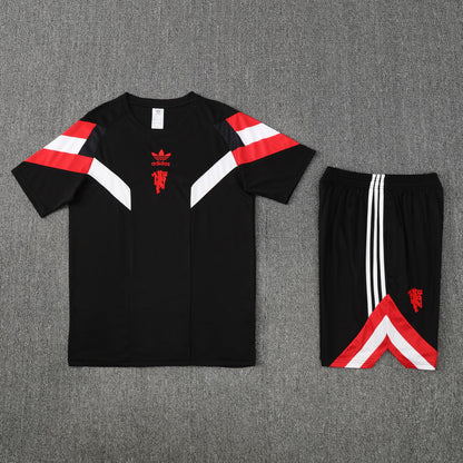 Kit Shirt + Shorts Manchester United Training Black 25/26