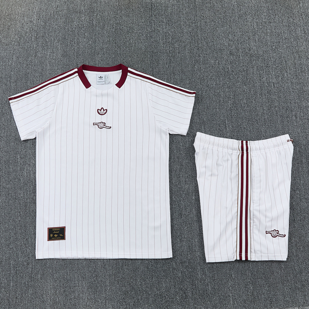 Kit Arsenal Icons Bianco 25/26 Uomo | Kit da Calcio - CalcioVivo