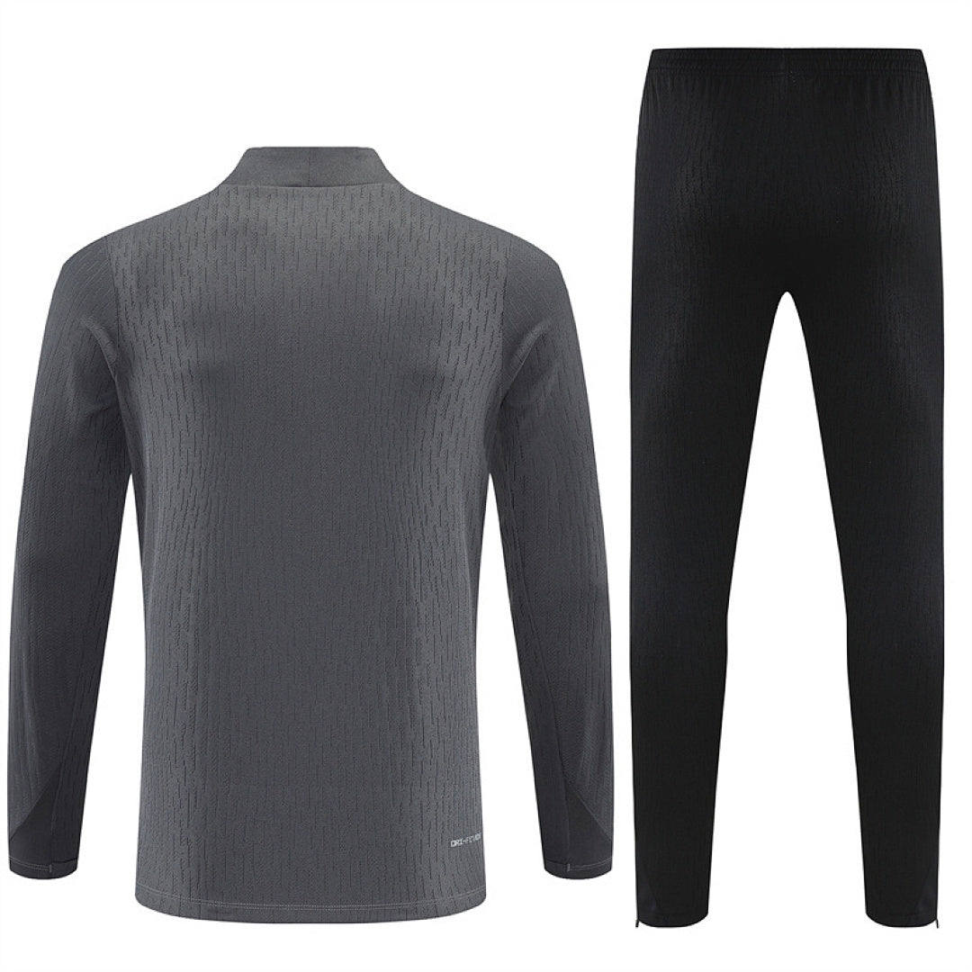 Tracksuit Barcelona x Black Mamba Grey/Black 25/26 - CalcioVivo