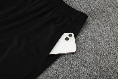 Kit Shirt + Shorts Manchester United Training Black 25/26