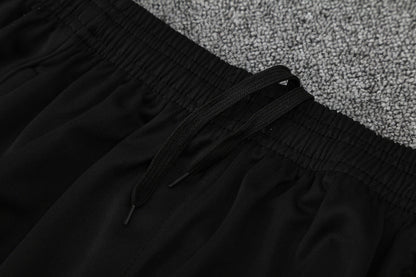 Kit Shirt + Shorts Manchester United Training Black 25/26