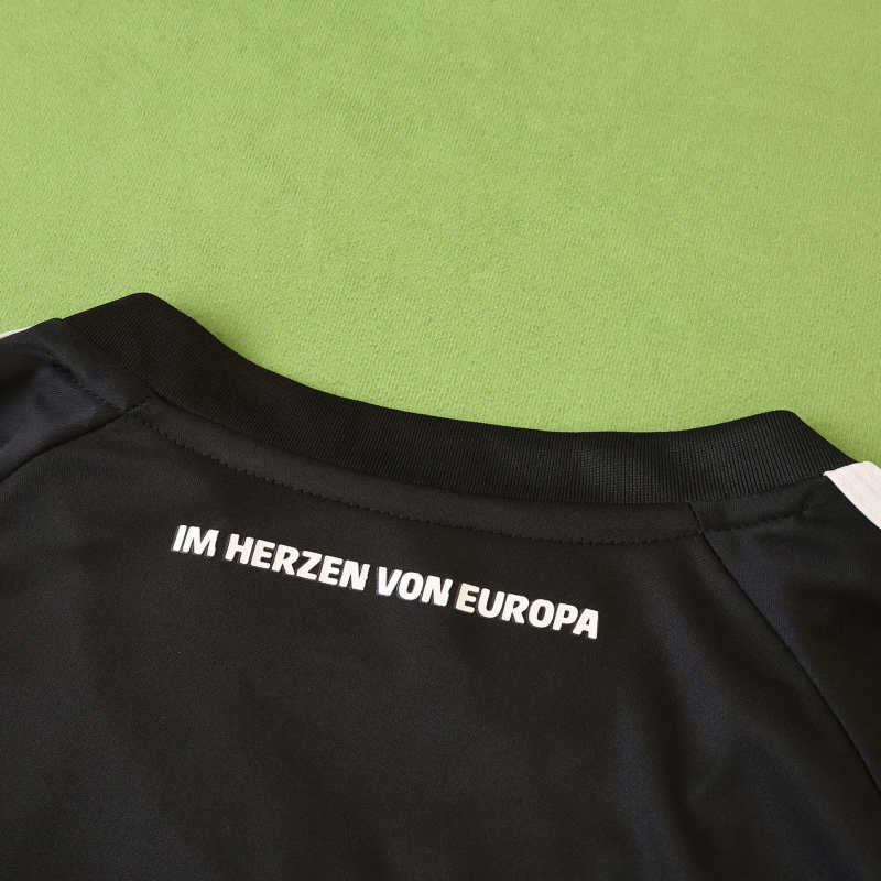 Frankfurt Champions League Home Jersey 25/26